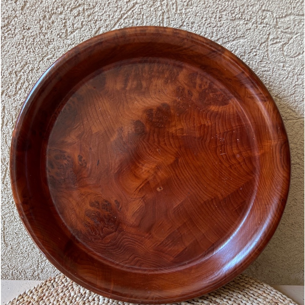 Hand Crafted solid wood round serving tray 11.5” Beautiful coloring